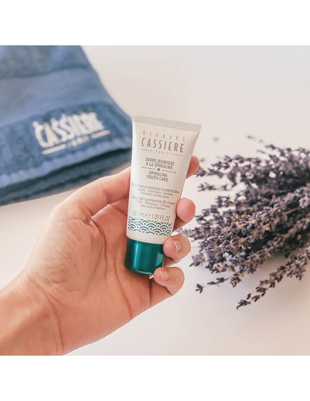 crème visage contre lumières bleu