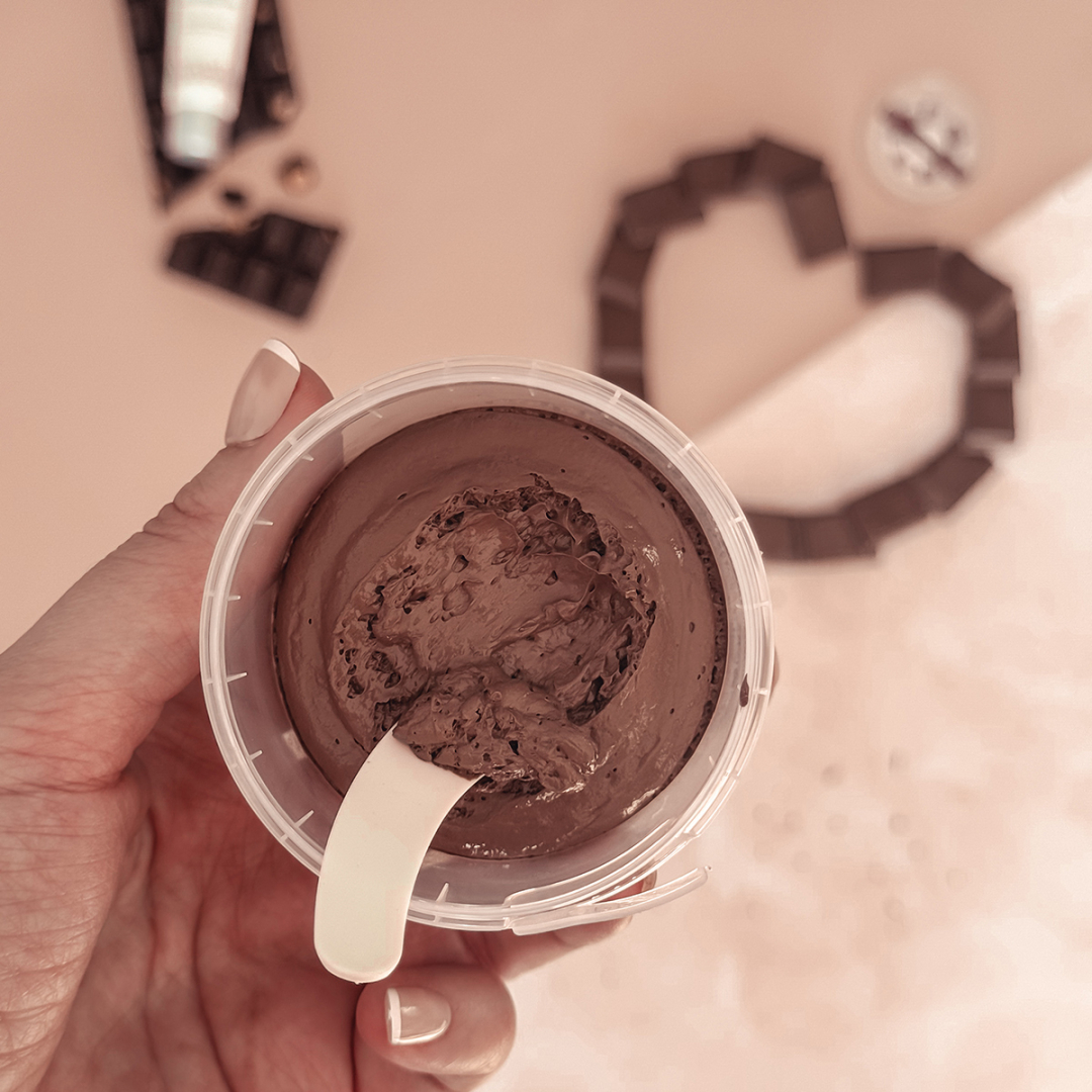 Chocolate mousse mask