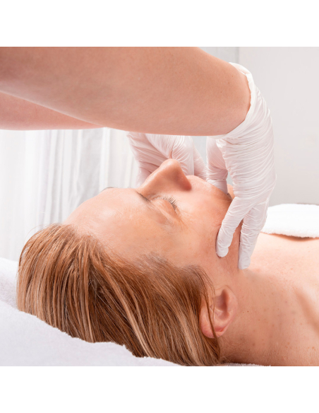 Soin redensifiant au Bakuchiol massage intra-buccal 2